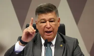 CPMI busca revisão no STF para garantir depoimento de Vorcaro