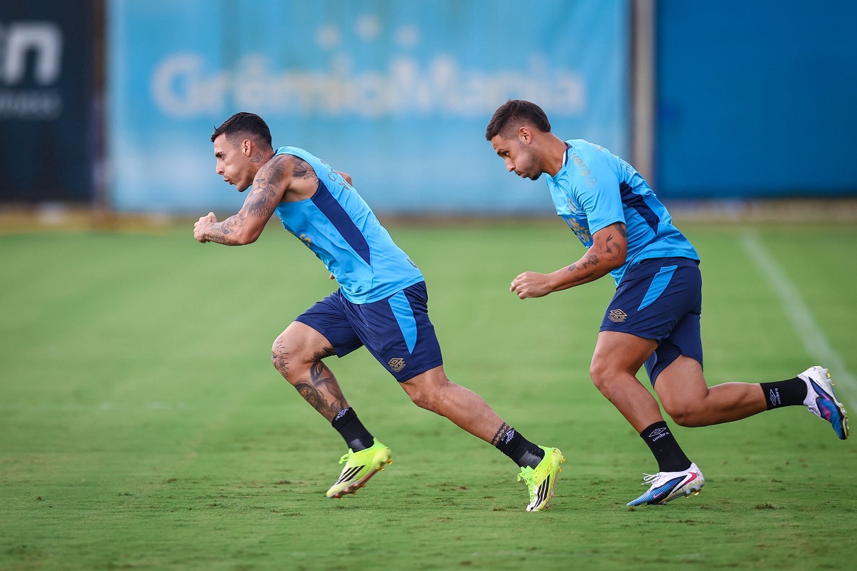 Vasco x Grêmio: onde assistir ao vivo, escalações e tudo sobre o duelo pelo Brasileirão. Imagem: Lucas Uebel/GFBPA
