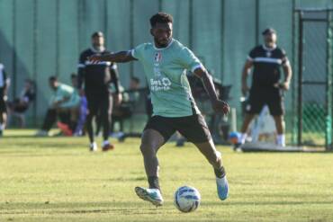 Santa Cruz x Sousa ao vivo: onde assistir, escalações e tudo sobre o duelo decisivo da Copa do Brasil 2026. Imagem: Divulgação Santa Cruz