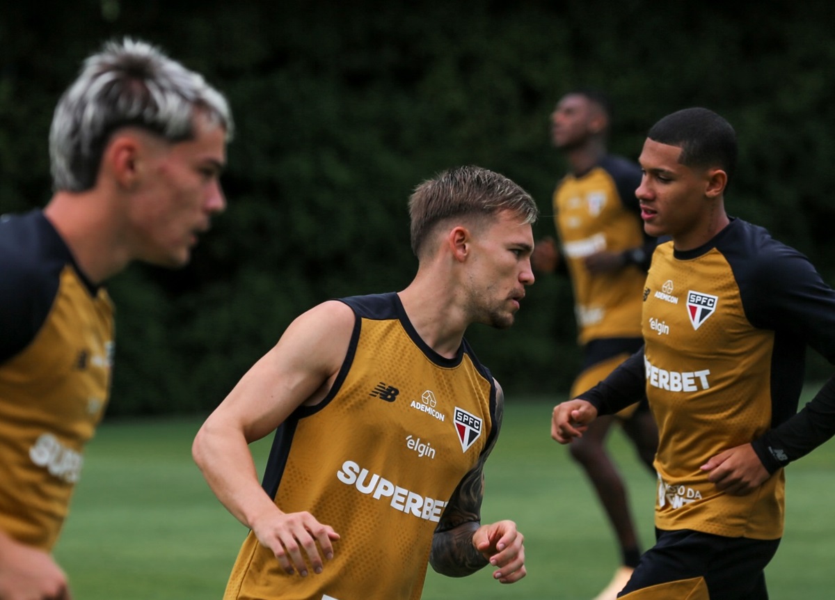 Red Bull Bragantino x São Paulo: onde assistir ao vivo, horário e prováveis escalações pelo Brasileirão 2026. Imagem: SPFC