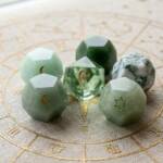 Hoje (20 de março), um verdadeiro furacão de emoções vai atingir estes 4 signos