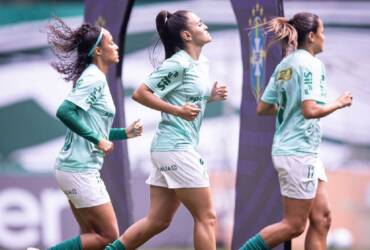 Palmeiras x Flamengo Feminino: onde assistir, escalações e palpite do jogaço pelo Brasileirão 2026. Imagem: Victor Froes/CRF