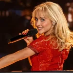 Sabrina Carpenter cumpre promessa e retorna ao Coachella como headliner
