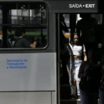 Assédio: ônibus do Rio terão campanha de prevenção e apoio às vítimas