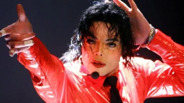 Relíquias de michaeljackson podem valer R$ 250 milhões guardadas por ex-motorista brasileiro
