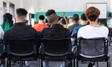 Jornalismo em debate na UnB destaca desafios da IA no ensino
