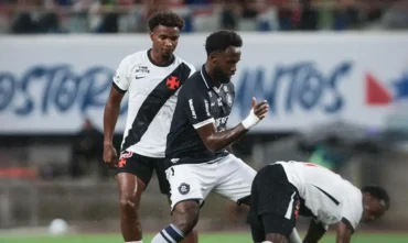 Brasileirão tem empate entre Remo e Vasco após atraso por chuva