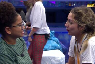 1 Samira conversa com Milena no BBB