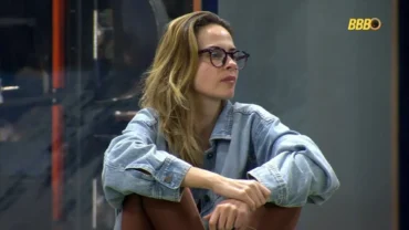 BBB26: Ana Paula e Leandro trocam emojis negativos no Queridômetro