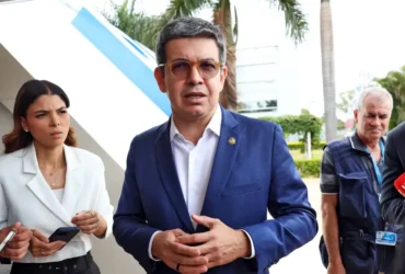 Randolfe afirma que governo deve indicar novo nome para o stf após rejeição no Senado