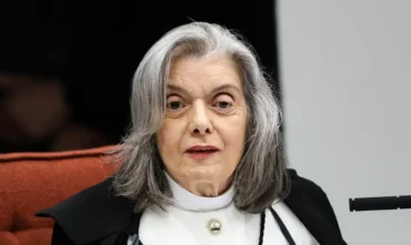 Judiciário enfrenta crise de confiança, afirma Cármen Lúcia
