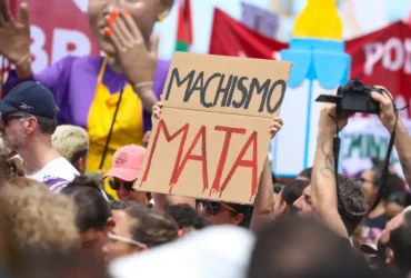 Homens se mobilizam contra machismo e violência contra a mulher em iniciativas sociais