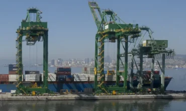 Exportações para Oriente Médio caem 26% em março após início da guerra