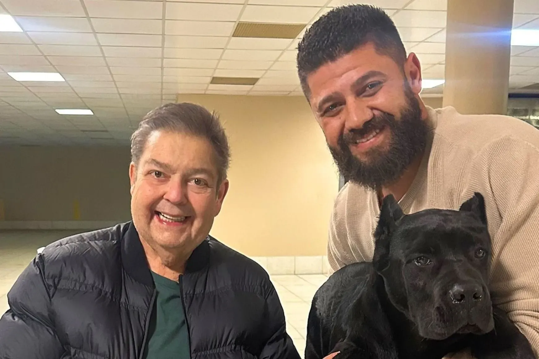 Faustao surpreende ao aparecer sem cadeira de rodas em vídeo nas redes sociais