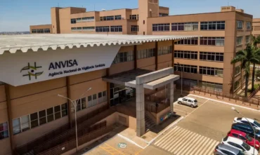 Anvisa discute regras para canetas e amplia controle sanitário