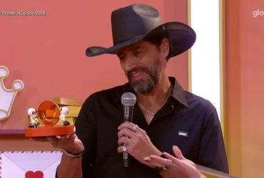 BBB26: Alberto Cowboy recebe prêmio e manda recado após vitória no Gshow