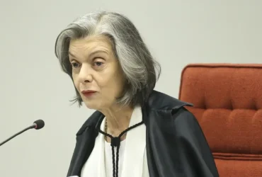 Sucessao no TSE: Cármen Lúcia antecipa eleição da corte eleitoral
