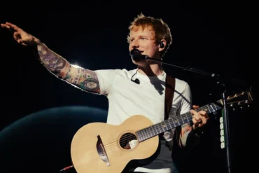 Ed Sheeran confirma show no Brasil e divulga valores dos ingressos