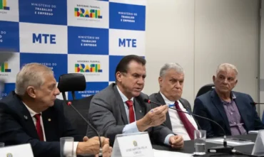 Taxistas pedem crédito ao governo para renovar frota de veículos