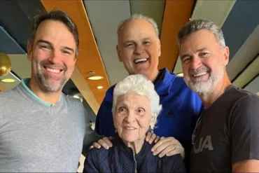 Schmidt recebe homenagem de Tadeu Schmidt antes da morte aos 68 anos