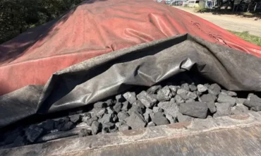 Coque: fiscais apreendem 100 toneladas de combustível industrial em Itaguaí (RJ)