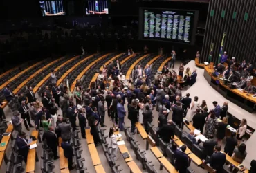 Congresso derruba veto ao PL da dosimetria e muda regras para condenados do 8 de janeiro
