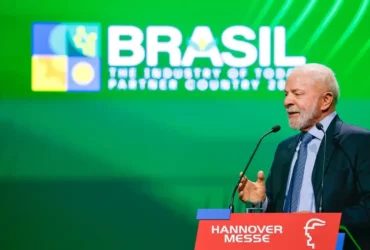 Lula na Alemanha defende pioneirismo dos biocombustiveis brasileiros e critica regulamento da União Europeia