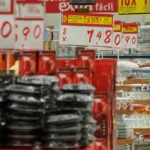 Inflação sobe para 4,36% e mercado ajusta projeções econômicas