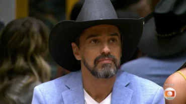 BBB26: Alberto Cowboy reage à eliminação de Samira com comemoração