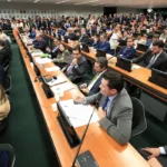 Jornada: CCJ da Câmara retoma análise do fim da escala 6×1 nesta quarta-feira (22)