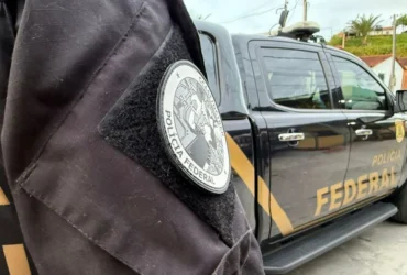 PF apreende mais de duas toneladas de maconha no Paraná em operação na BR-277