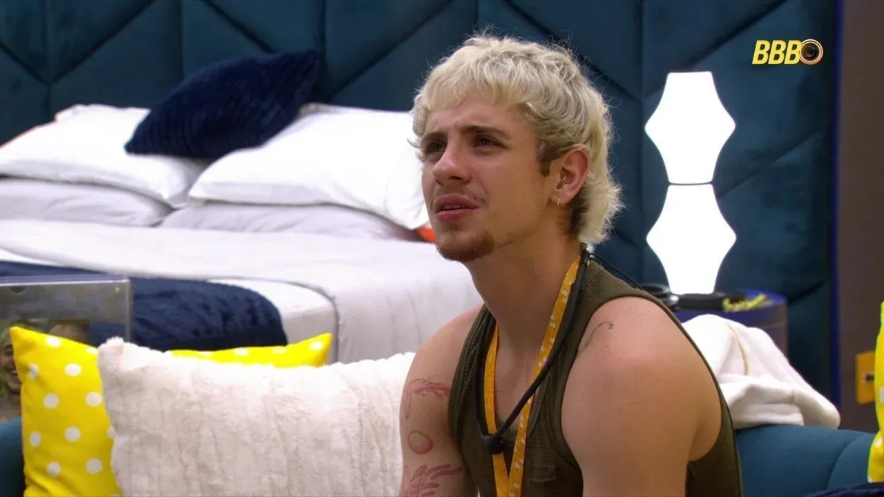 Juliano Escuta Conversa no BBB 26 e Planeja Aliança com Boneco
