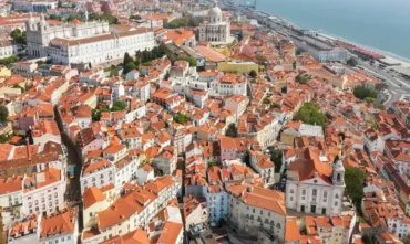 Banco lança conta digital para clientes usarem em Portugal