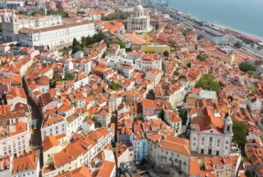 Banco lança conta digital para clientes usarem em Portugal