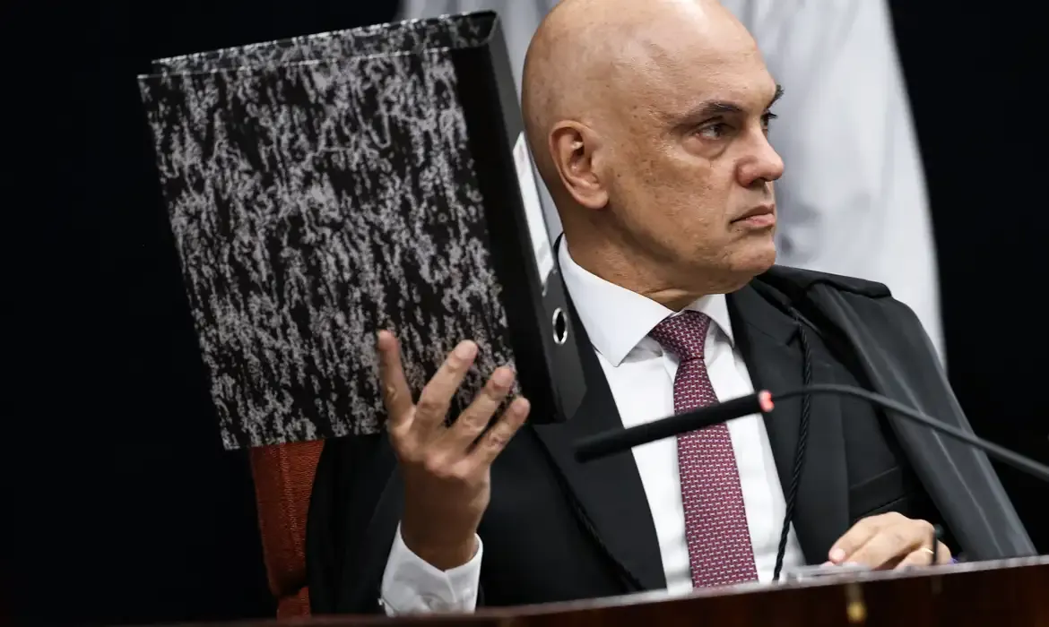 Moraes determina prisões finais e encerra execução das penas da trama golpista