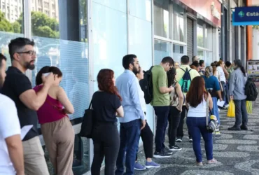 Governo Federal Planeja Chamar 7 Mil Servidores em 2026