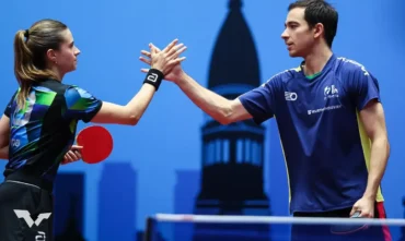 Brasil sai na frente no Mundial de tenisdemesa por equipes em Londres com vitórias nas duas seleções