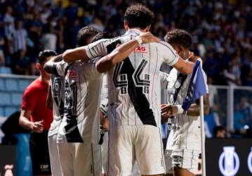 Ponte Preta x América-MG: onde assistir, escalações e tudo sobre o duelo na Série B. Imagem: @leopivafoto Especial PontePress