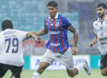 Bahia x Santos ao vivo: onde assistir, horário e tudo sobre o duelo pelo Brasileirão. Imagem: @therafao