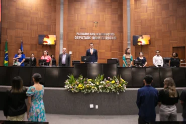 ALMT homenageia voluntariado em sessão especial