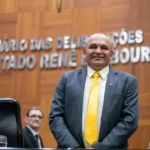 Sessão histórica na ALMT: Representatividade marca posse de Professor Sivirino e da primeira deputada indígena