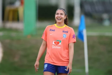 Angelina destaca Seleção Brasileira no FIFA Series