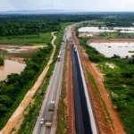 Revolução Logística: Mato Grosso investe R$ 13,4 bilhões e projeta dobrar malha asfáltica até o fim de 2026