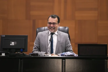 Politec: audiência debate mudanças nas carreiras