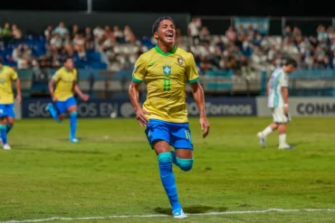 Riquelme brilha na Seleção Sub-17 contra Argentina