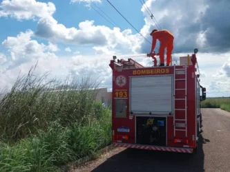 Bombeiros em Confresa combatem incêndio e vazamento de gás