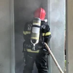 Curto-circuito em ventilador provoca incêndio em residência no bairro Santa Cruz, em Cáceres