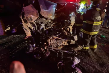 Bombeiros resgatam corpo após grave acidente na BR-364