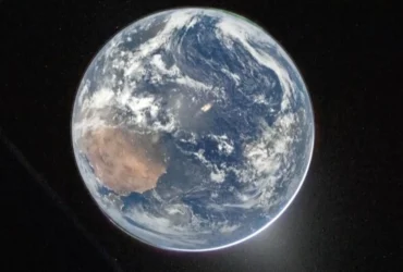 NASA publica a primeira foto do lado oculto da Lua tirada pela missão Artemis 2