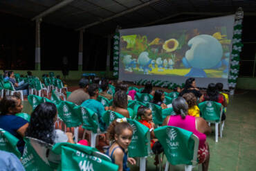 Cine Senar percorre municípios e leva lazer a famílias do campo